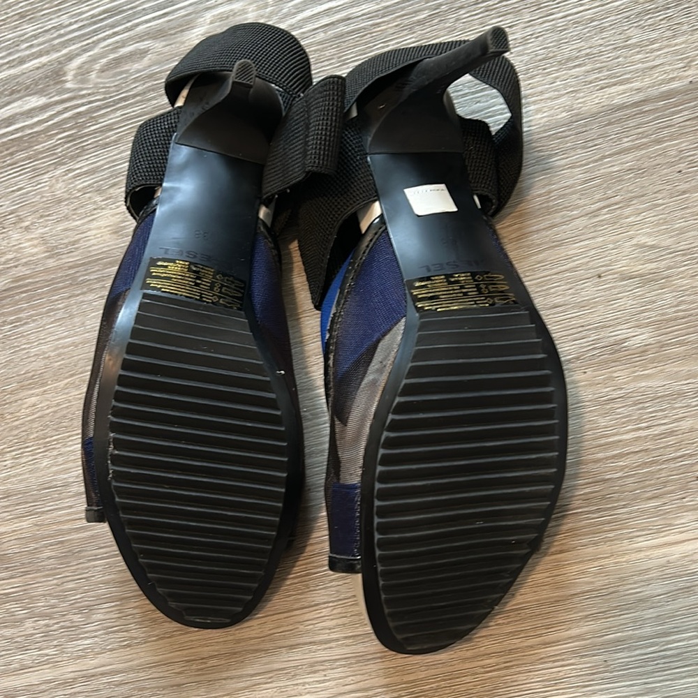 Diesel Heels - Picture 4 of 6